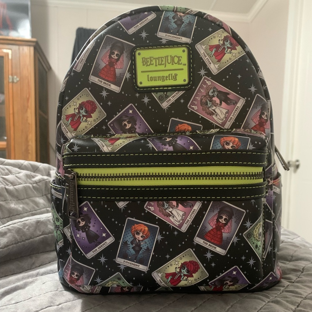 Loungefly Beetlejuice Character Tarot Card mini back pack